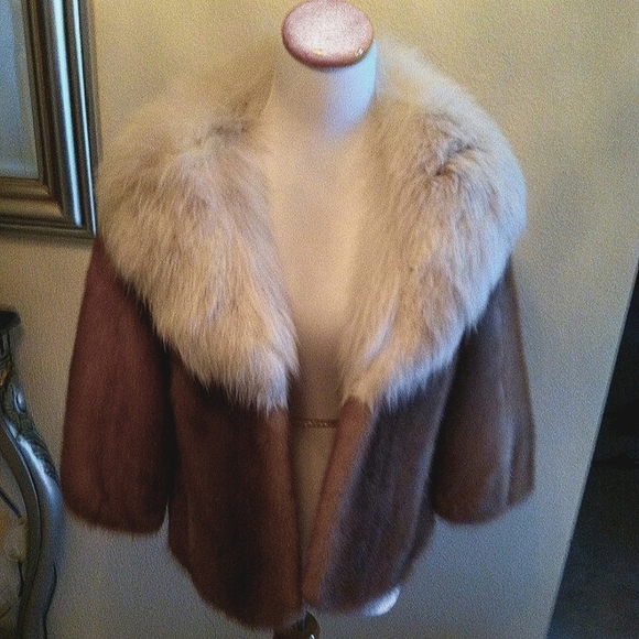 UNIQUE Genuine Mink Fur CAPE-Caplet w Genuine Plush Fox Fur Collar-Size MED-LARG - Picture 3 of 9